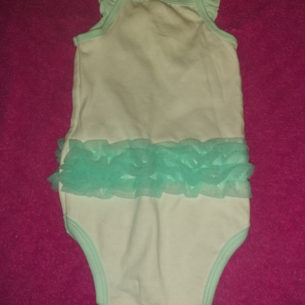 Infant Bodysuit NWOT